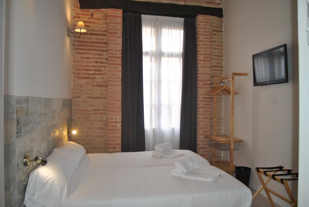 Sweet Otel Valence Extérieur photo