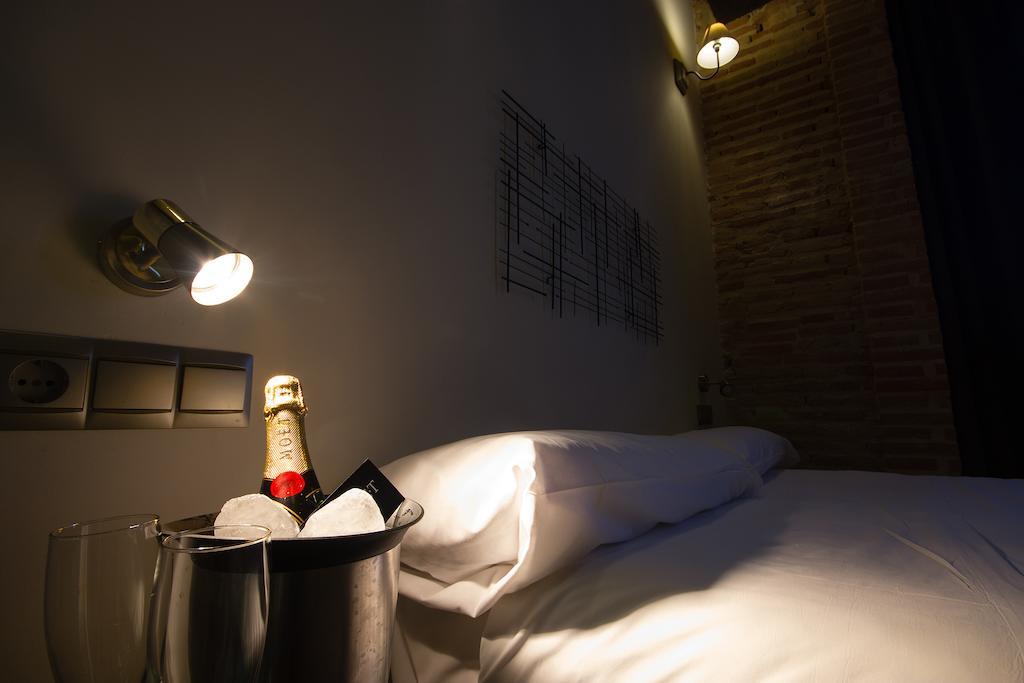Sweet Otel Valence Extérieur photo